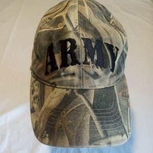 Crest Camouflage Army Hat